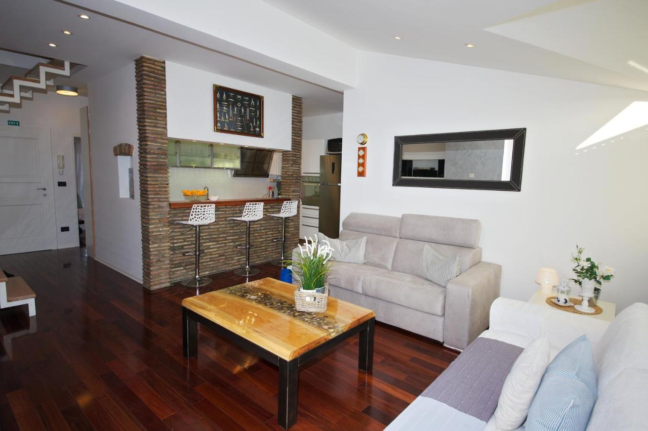 Apartment Leonardo Rovinj Bagian luar foto