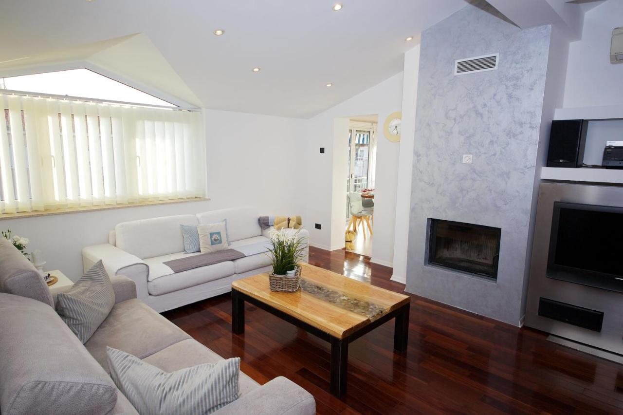 Apartment Leonardo Rovinj Bagian luar foto