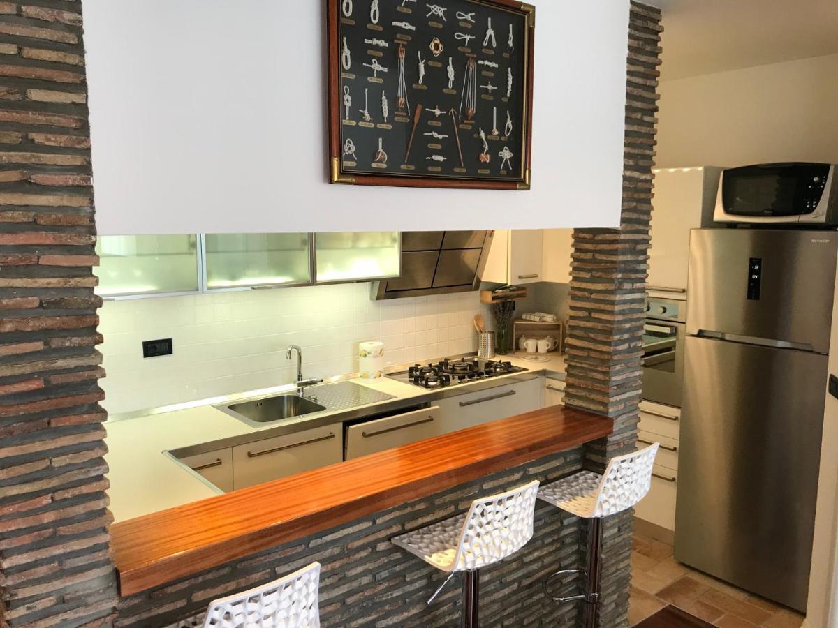 Apartment Leonardo Rovinj Bagian luar foto